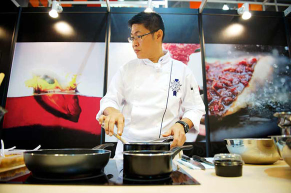 Chef LT showing off his skills